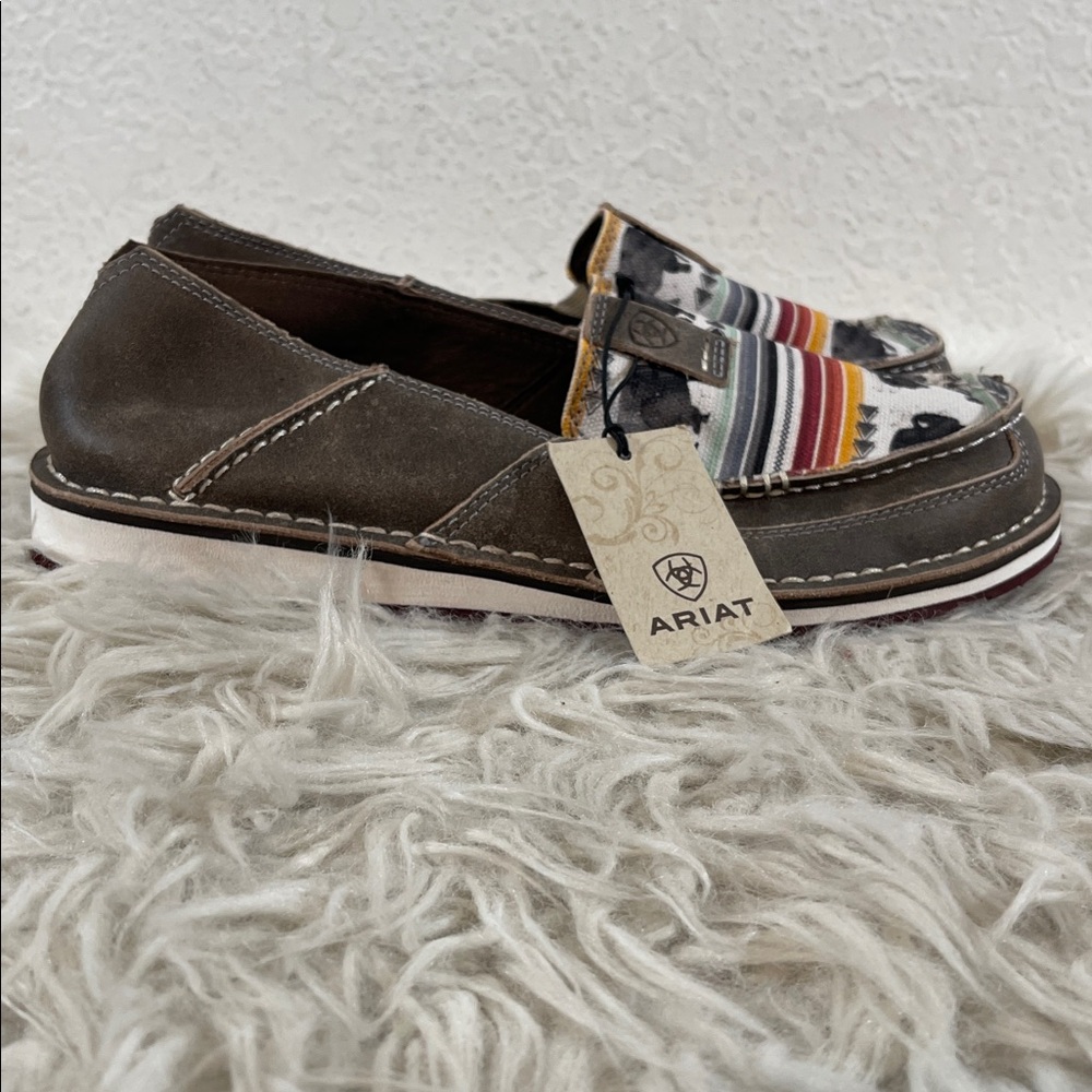 ARIAT BUFFALO PRINT CASUAL VAMP CRUISER SHOES SLIP ON- MOC TOE Size 8 NEW - Picture 4 of 12